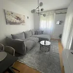 Naomi Znjan Apartman