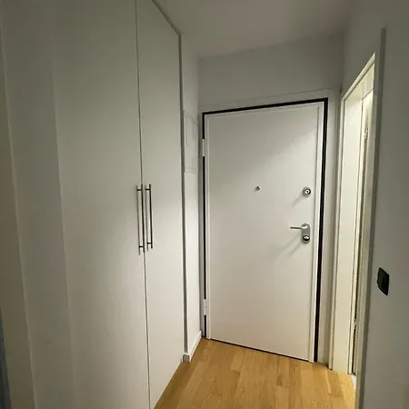 Naomi Znjan Apartment *