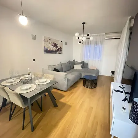 Naomi Znjan Appartement Split