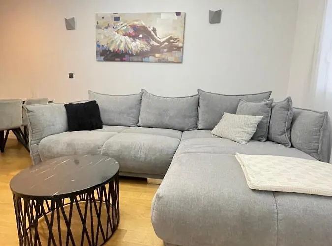 Apartment Naomi Znjan