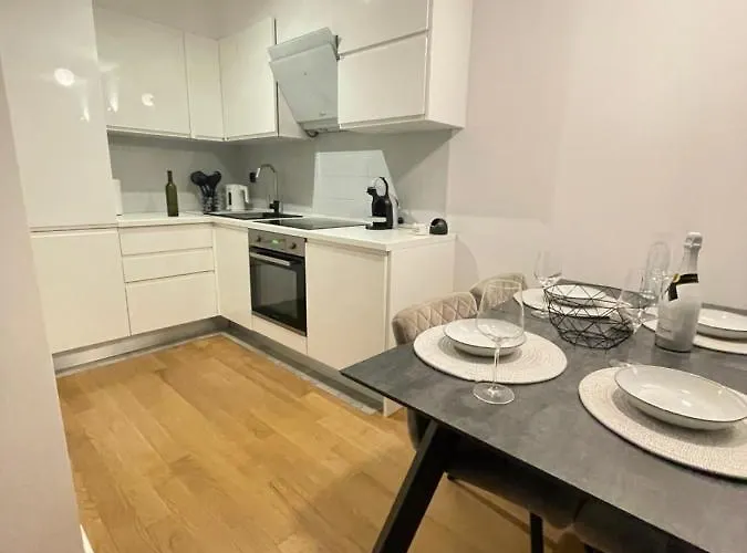 Naomi Znjan Apartment Split