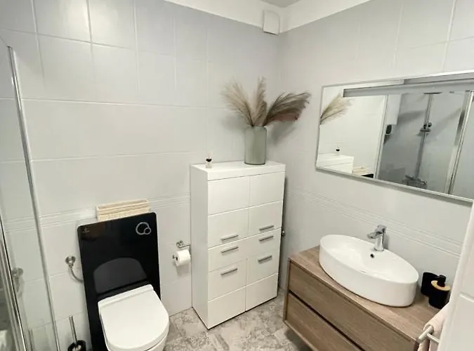 Apartment Naomi Znjan Split